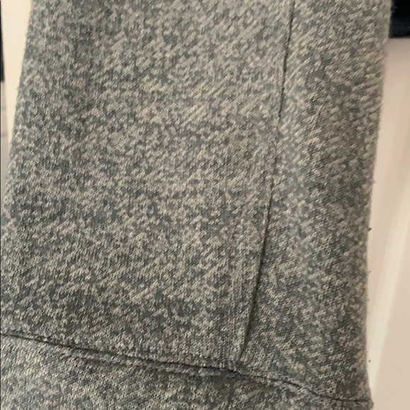 Jean jacket with terry cloth sleeves - Picture 3 of 3